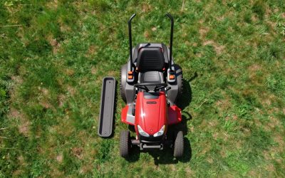 Best Riding Lawn Mowers Tractors in 2026: How the Top Models Compare